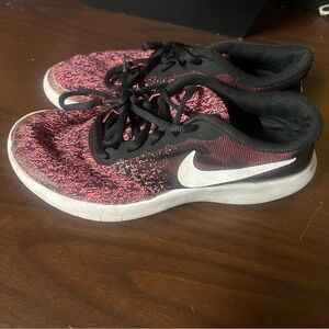 Nike Flex Contact Run Girls Sneakers Black/Racer Pink 5Y
